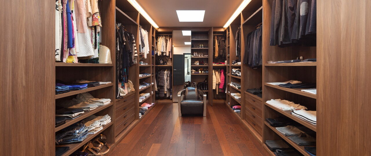 Quelles dimensions pour un dressing parfait ? Le guide complet